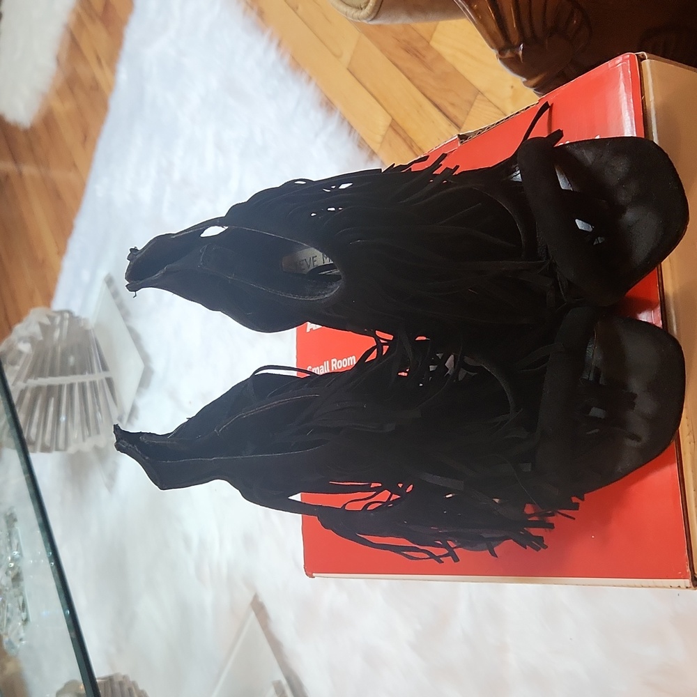 Steve Madden Fringly Black Suede size 8.5 pre loved
